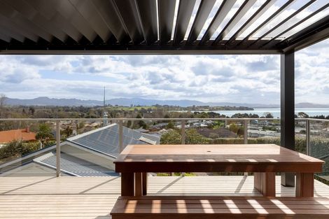 Photo of property in 60c Margaret Drive, Omokoroa, 3114