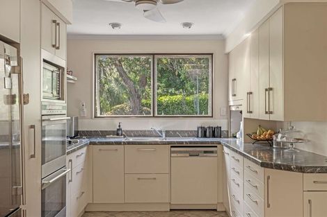 Photo of property in 24 Sunvale Crescent, Whataupoko, Gisborne, 4010