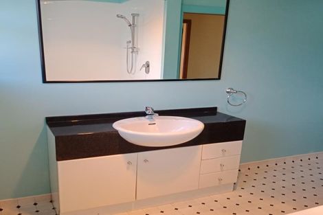 Photo of property in 78 Stokes Valley Road, Stokes Valley, Lower Hutt, 5019