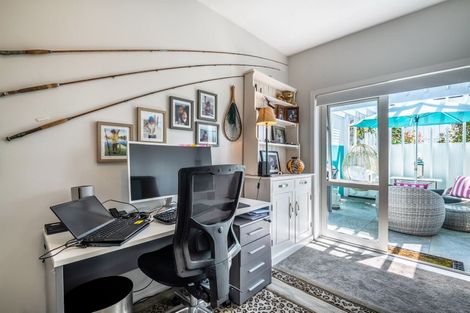 Photo of property in 43b Park Rise, Campbells Bay, Auckland, 0630