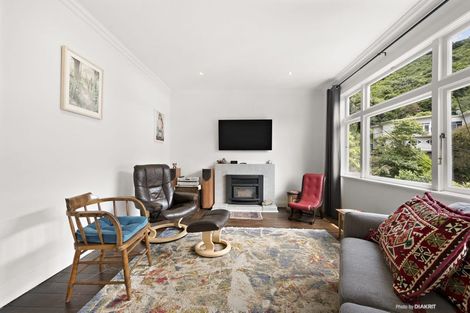 Photo of property in 51 Ribble Street, Island Bay, Wellington, 6023