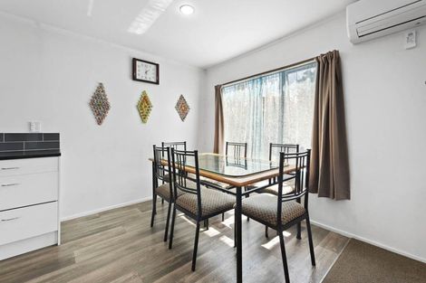 Photo of property in 2/268 Porchester Road, Takanini, 2112