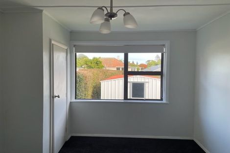 Photo of property in 68b Brooklands Road, Brooklands, New Plymouth, 4310