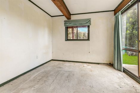 Photo of property in 30 Fitzwater Place, Henderson, Auckland, 0612