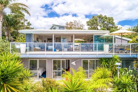 Photo of property in 14 Belle Terrace, Waiheke Island, 1971