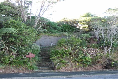 Photo of property in 59 Salford Street, Newlands, Wellington, 6037