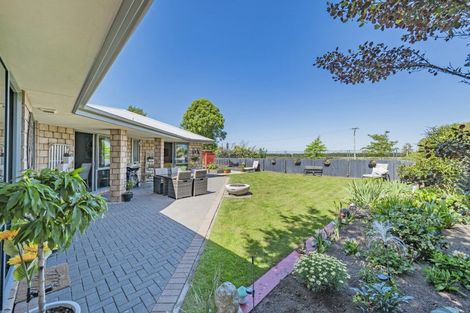 Photo of property in 18 Stanwood Grove, Darfield, 7510