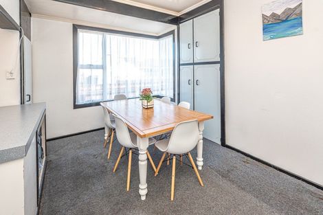 Photo of property in 4 Kings Avenue, Gonville, Whanganui, 4501