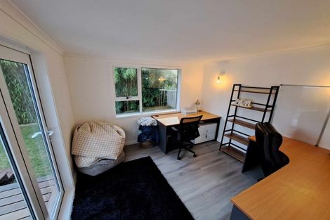 Photo of property in 137/1b Seaview Road, Westown, New Plymouth, 4310