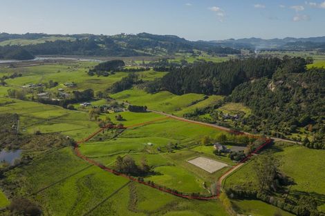 Photo of property in 77 Hodge Road, Coroglen, Whitianga, 3591