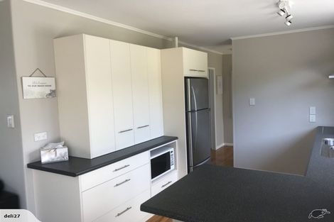 Photo of property in 53 William Street, Waikanae Beach, Waikanae, 5036