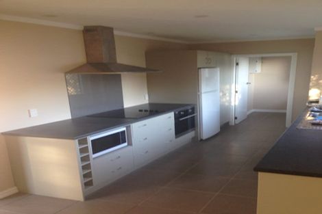 Photo of property in 15a Sharda Grove, Paraparaumu Beach, Paraparaumu, 5032