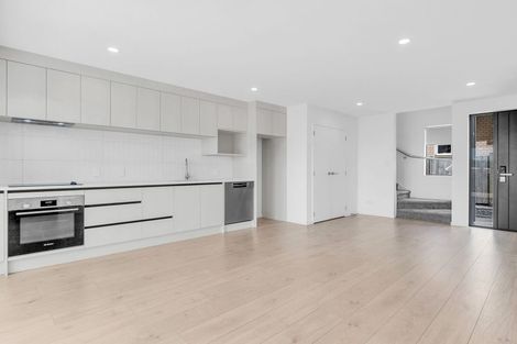 Photo of property in 7c Kotahi Road, Mount Wellington, Auckland, 1062
