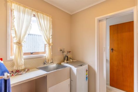Photo of property in 10 Sutherland Street, Tamatea, Napier, 4112
