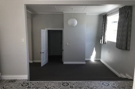 Photo of property in 41 Hawker Street, Mount Victoria, Wellington, 6011