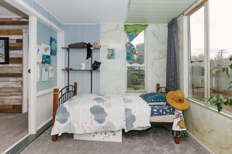 Photo of property in 13 Bovis Street, Shannon, 4821