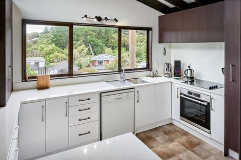 Photo of property in 4 Mizzen Place, Whitby, Porirua, 5024