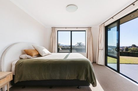 Photo of property in 7 Haden Place, Omokoroa, 3114