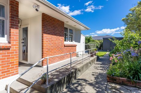 Photo of property in 122 Charles Street, Blenheim, 7201