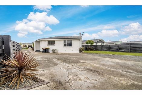 Photo of property in 22 Bruce Street, Waikiwi, Invercargill, 9810