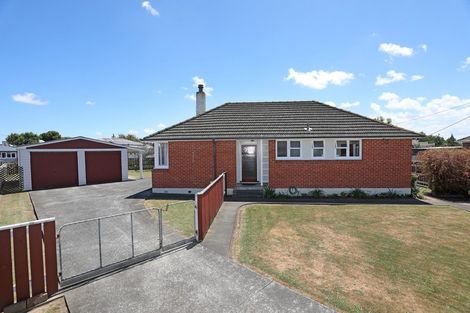 Photo of property in 11 Ward Street, Bulls, 4818