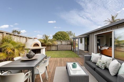 Photo of property in 1 Yale Street, Mount Maunganui, 3116