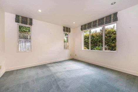 Photo of property in 24a Rock Isle Road, Torbay, Auckland, 0630