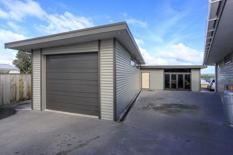 Photo of property in 22 Costello Crescent, Pukehina, Te Puke, 3189