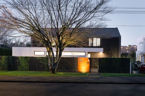 Photo of property in 28 Awatere Avenue, Beerescourt, Hamilton, 3200