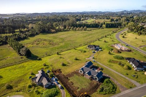 Photo of property in 14 Lone Gum Lane, Kerikeri, 0230