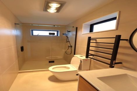 Photo of property in 17d Hedley Road, Wesley, Auckland, 1041