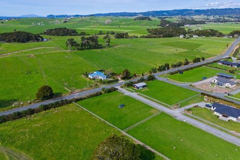 Photo of property in 2 Harmony Way, Waipu, 0582