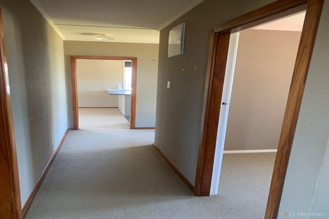 Photo of property in 4 Edward Street, Waimate, 7924