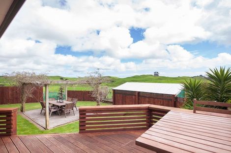 Photo of property in 696 Carrington Road, Hurworth, New Plymouth, 4371