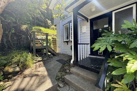 Photo of property in 22a Saint Mary Street, Thorndon, Wellington, 6011