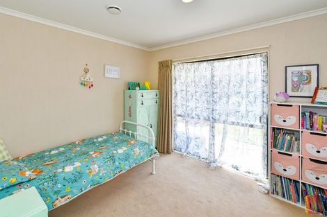 Photo of property in 204 Wattle Farm Road, Wattle Downs, Auckland, 2103