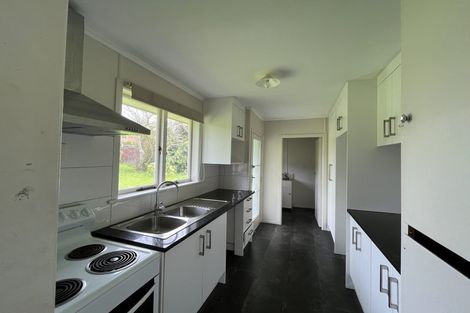 Photo of property in 12 Cutler Street, New Lynn, Auckland, 0600