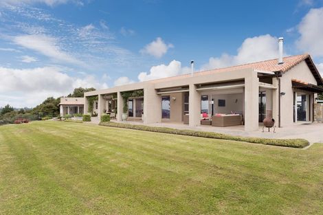 Photo of property in 249a Paremoremo Road, Lucas Heights, Auckland, 0632