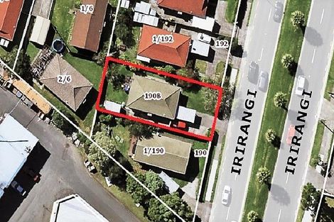 Photo of property in 2/190 Te Irirangi Drive, Flat Bush, Auckland, 2019