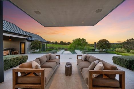 Photo of property in 62 Foster Road, Kumeu, 0891