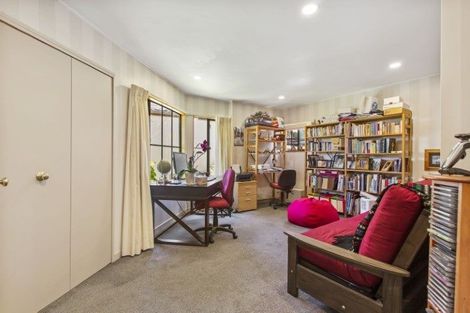 Photo of property in 45b Takutai Avenue, Half Moon Bay, Auckland, 2012