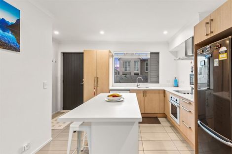 Photo of property in 12 Shelduck Way, Hobsonville, Auckland, 0616