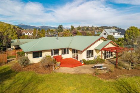 Photo of property in 21 Harcourt Place, Wakefield, 7025