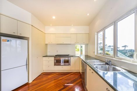 Photo of property in 24a Rock Isle Road, Torbay, Auckland, 0630