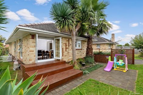 Photo of property in 2/9 Bowling Avenue, Epsom, Auckland, 1023