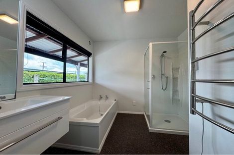 Photo of property in 16 Esther Street, Martinborough, 5711