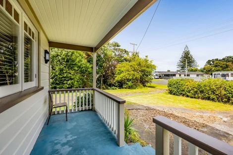 Photo of property in 63 King Street, Opunake, 4616