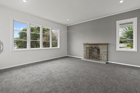 Photo of property in 51 Velvet Crescent, Otara, Auckland, 2023