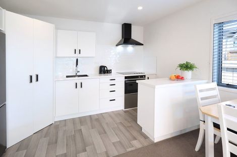 Photo of property in 11 Kamahi Crescent, Papamoa Beach, Papamoa, 3118