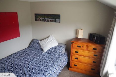 Photo of property in 25 Pentonville Close, Westmorland, Christchurch, 8025